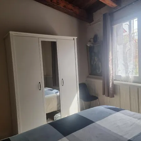 Bajos Con Encanto En Lägenhet